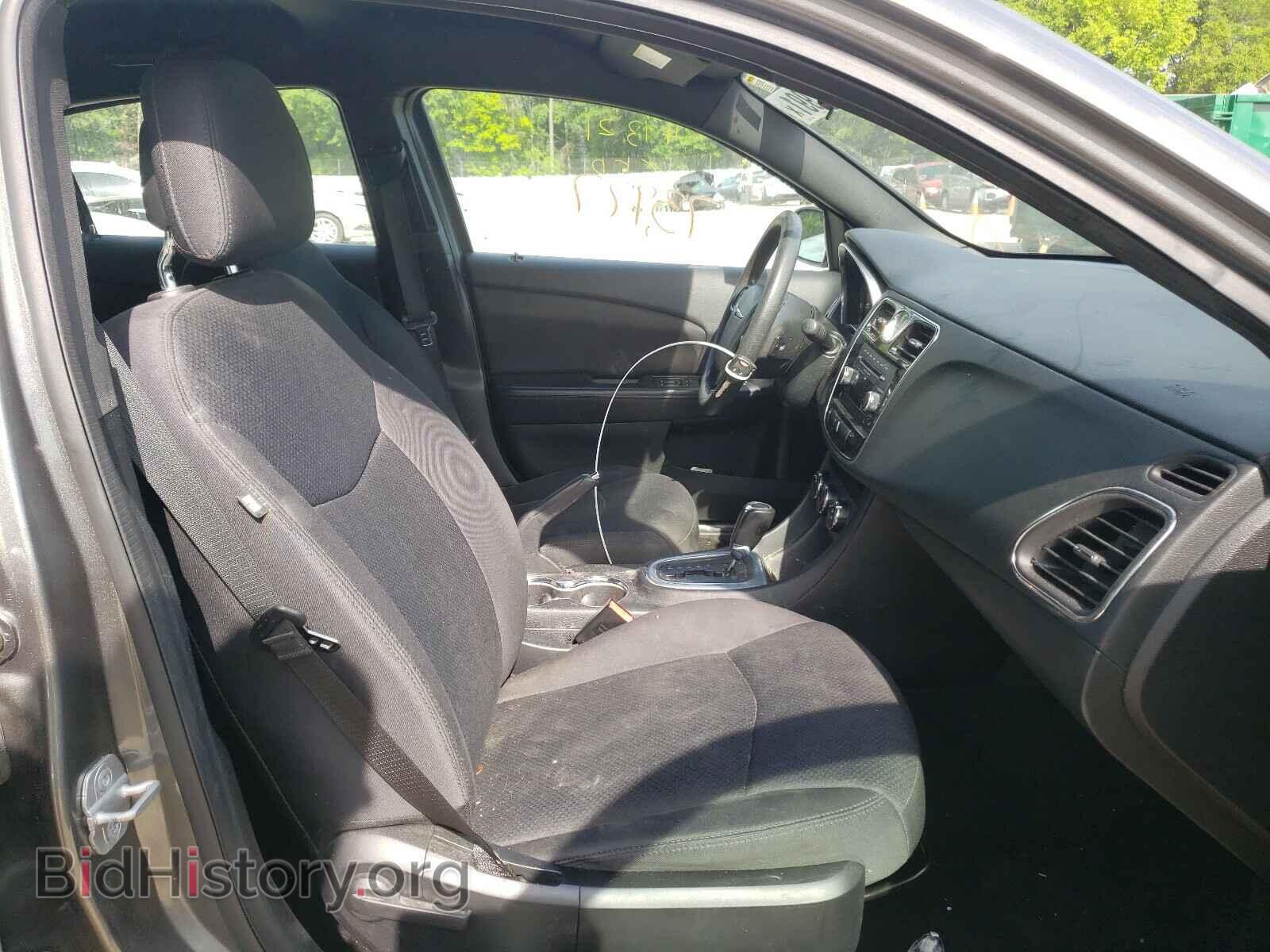2013 CHRYSLER 200 - VIN: 1C3CCBAB7DN647489 - Photo 5