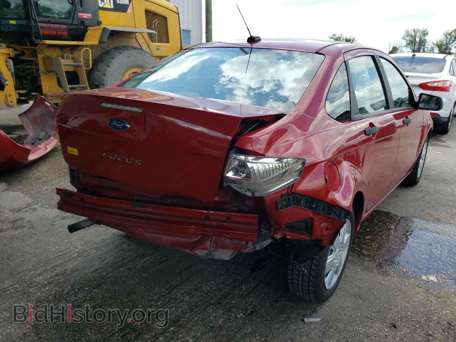 2011 FORD FOCUS - VIN: 1FAHP3EN1BW124725 - Фото 4