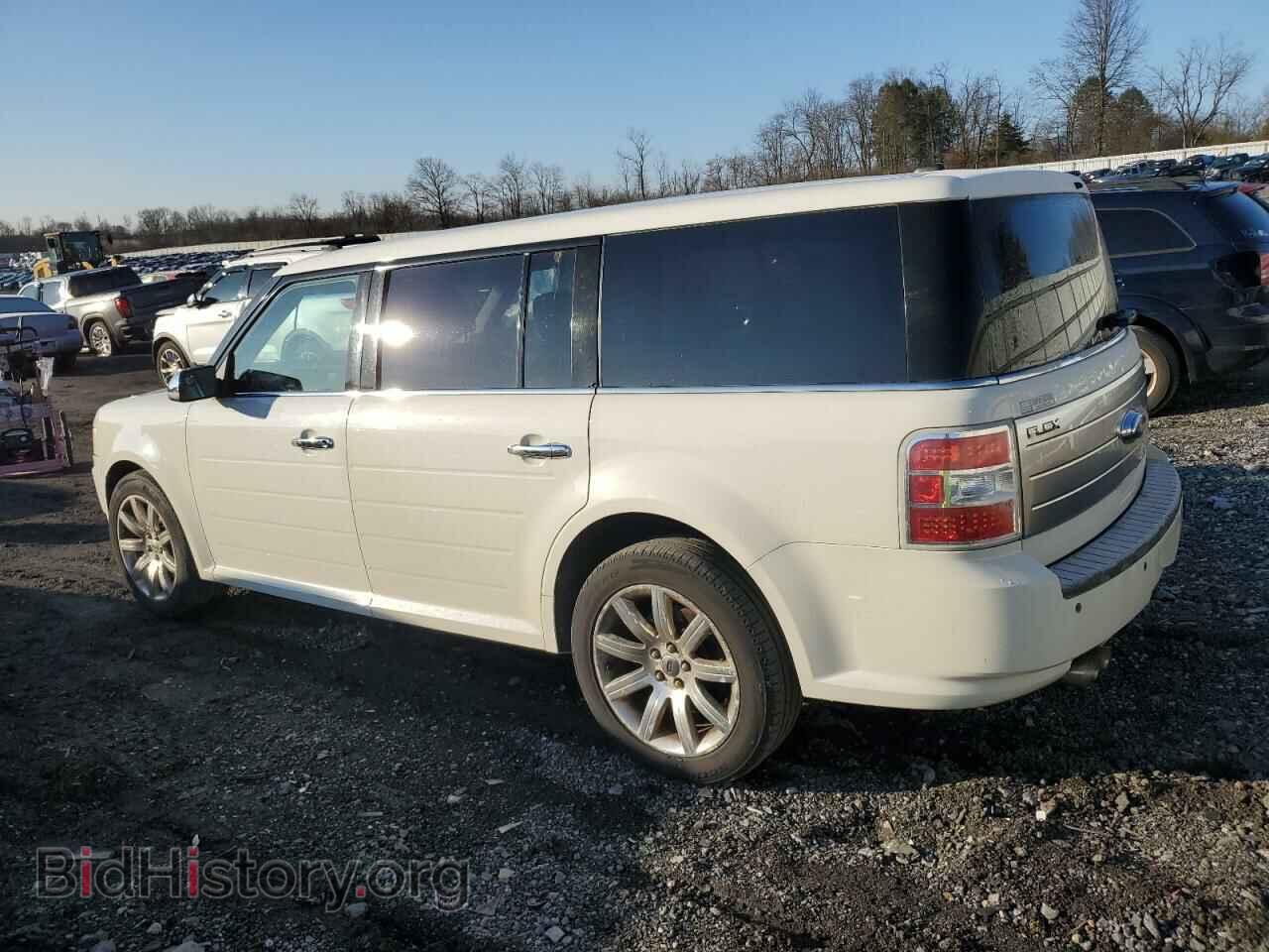 2009 FORD FLEX - VIN: 2FMEK63C19BA50549 - Photo 2
