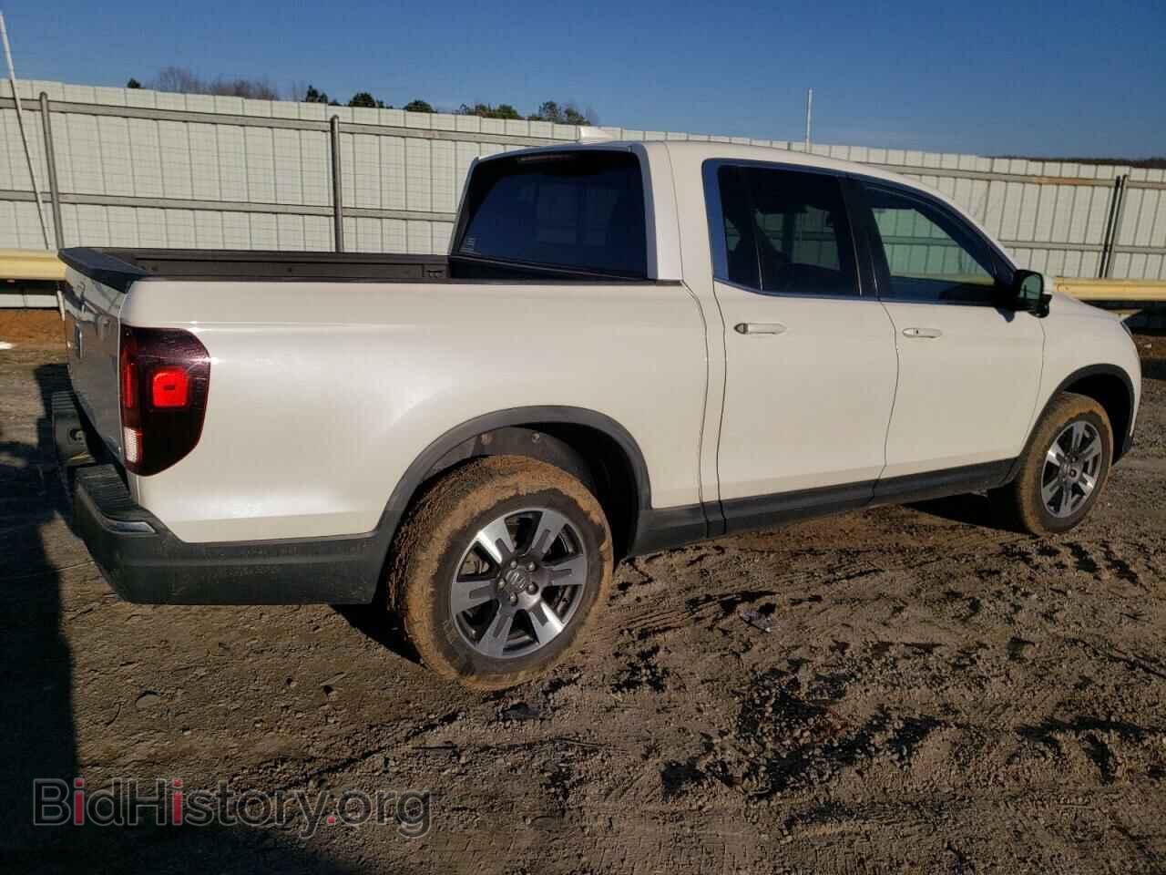 2017 HONDA RIDGELINE - VIN: 5FPYK3F62HB039378 - Фото 3