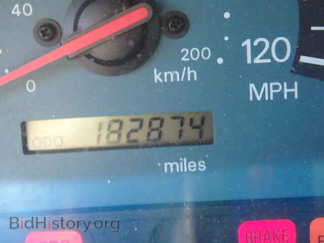 2003 MITSUBISHI GALANT - VIN: 4A3AA46GX3E148738 - Фото 8