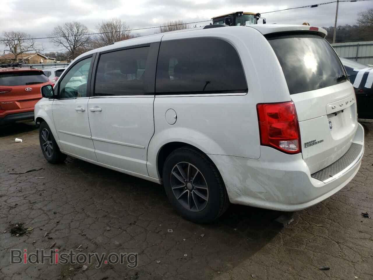 2017 DODGE CARAVAN - VIN: 2C4RDGCG9HR827588 - Фото 2