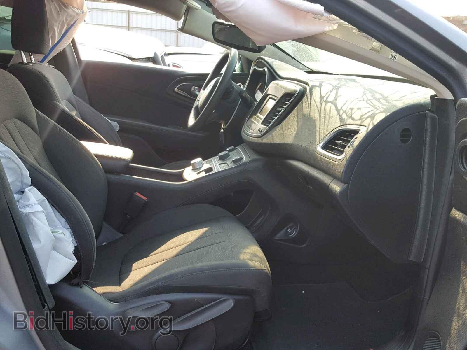 2016 CHRYSLER 200 - VIN: 1C3CCCAB4GN141600 - Фото 5