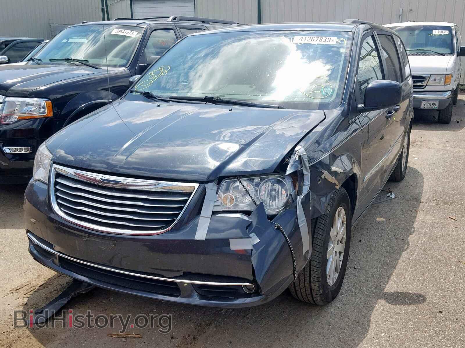 2013 CHRYSLER TOWN & COU - VIN: 2C4RC1BG9DR604415 - Фото 2