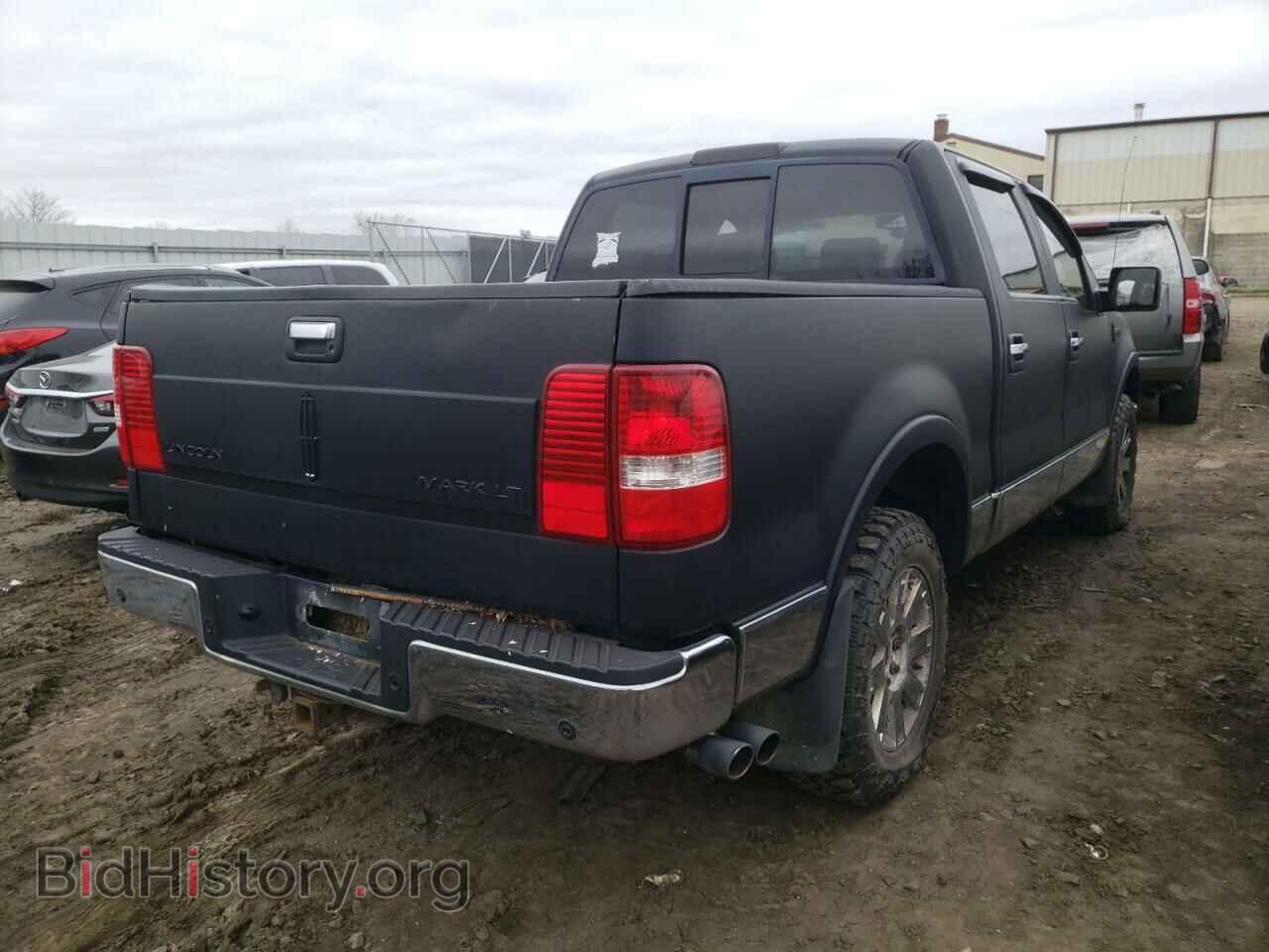 2006 LINCOLN MARK LT - VIN: 5LTPW18526FJ00512 - Фото 4