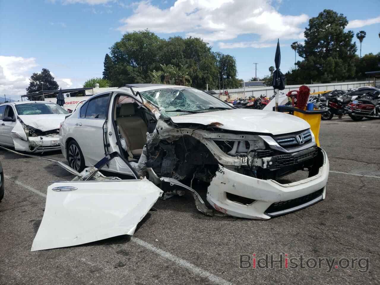 Photo 1HGCR6F52FA001132 - HONDA ACCORD 2015