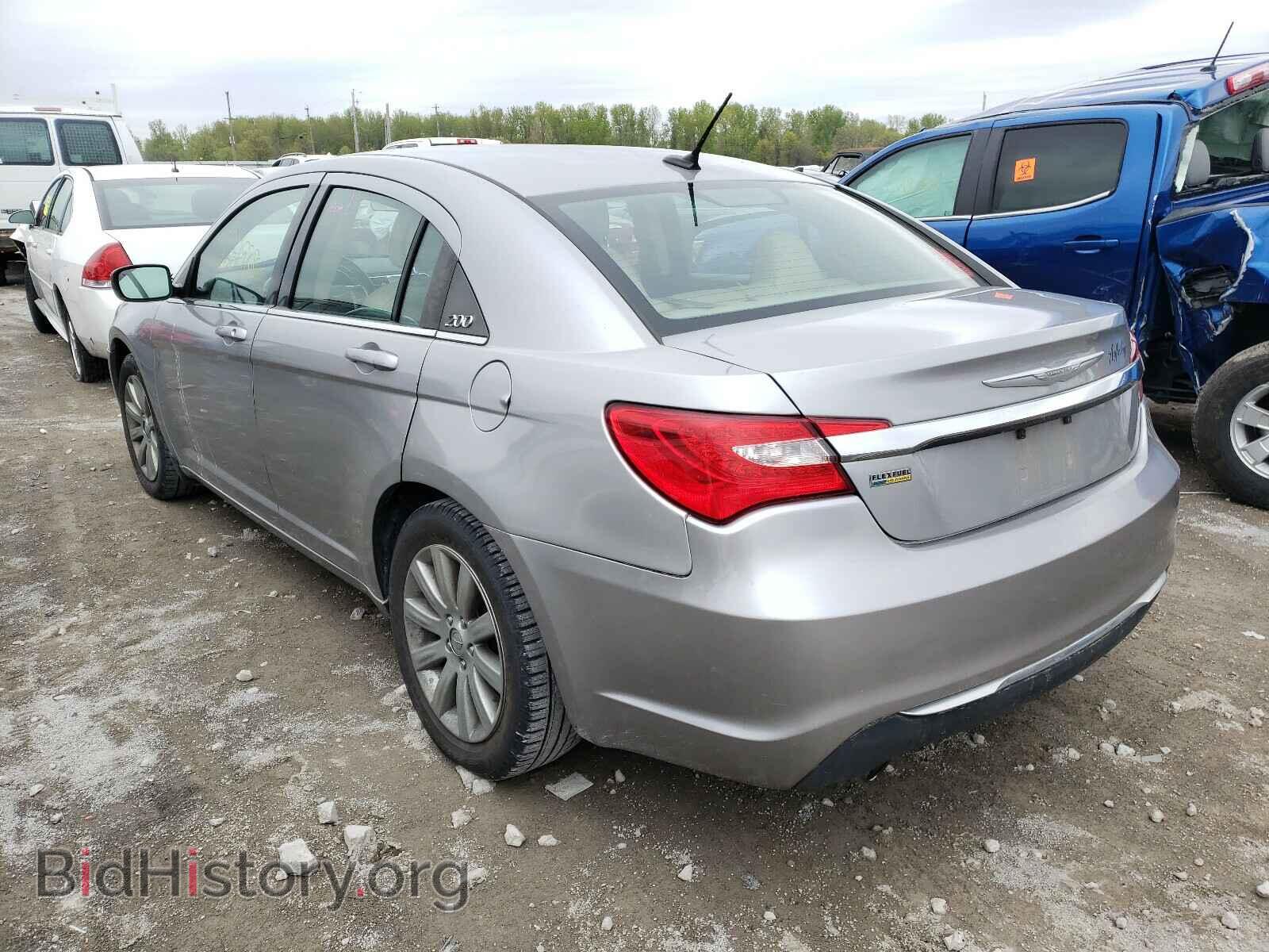 2013 CHRYSLER 200 - VIN: 1C3CCBBG6DN532120 - Фото 3
