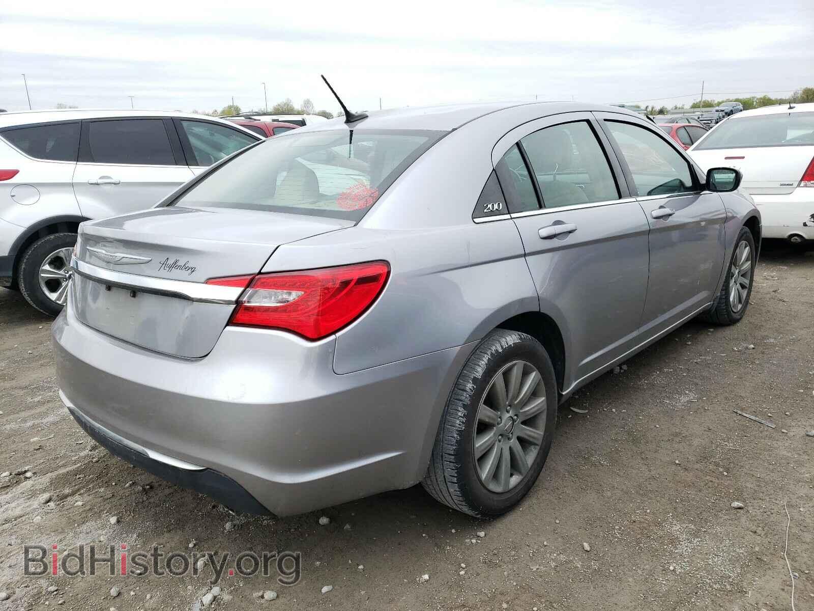 2013 CHRYSLER 200 - VIN: 1C3CCBBG6DN532120 - Фото 4