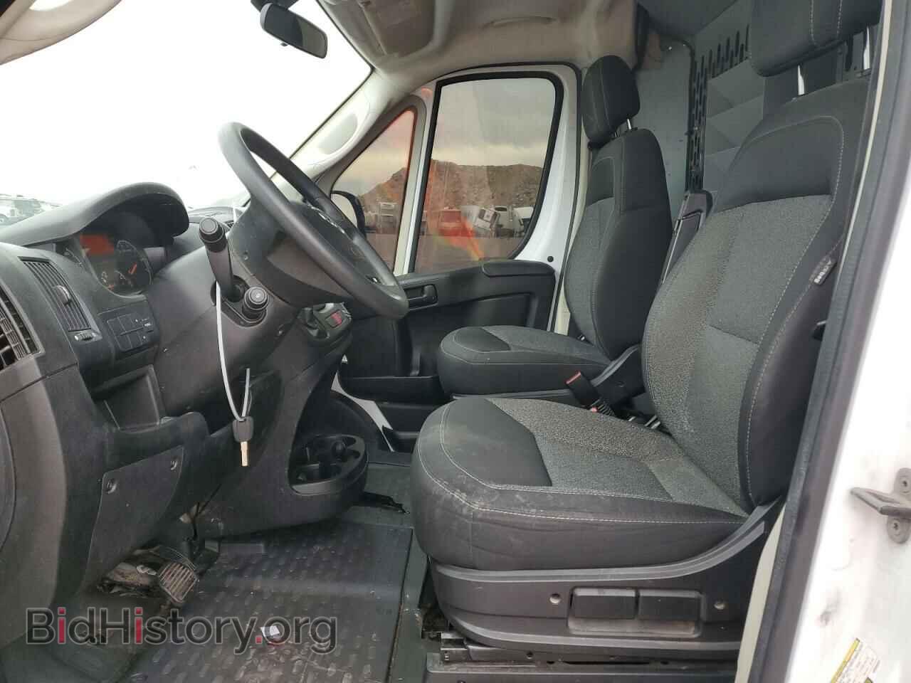 2019 RAM All Models - VIN: 3C6TRVBG2KE559237 - Фото 7
