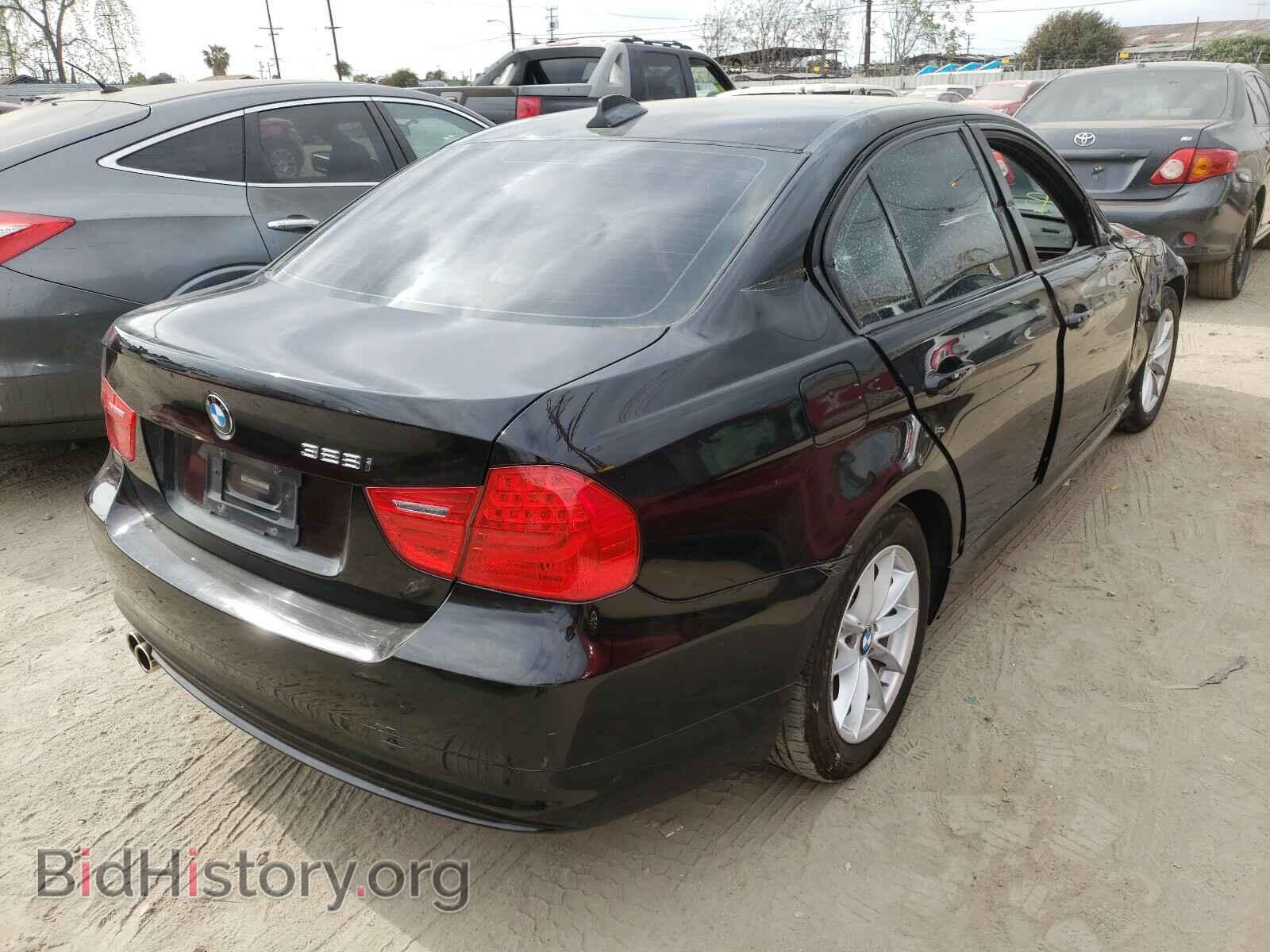 2010 BMW 3 SERIES - VIN: WBAPH5G52ANM70702 - Фото 4