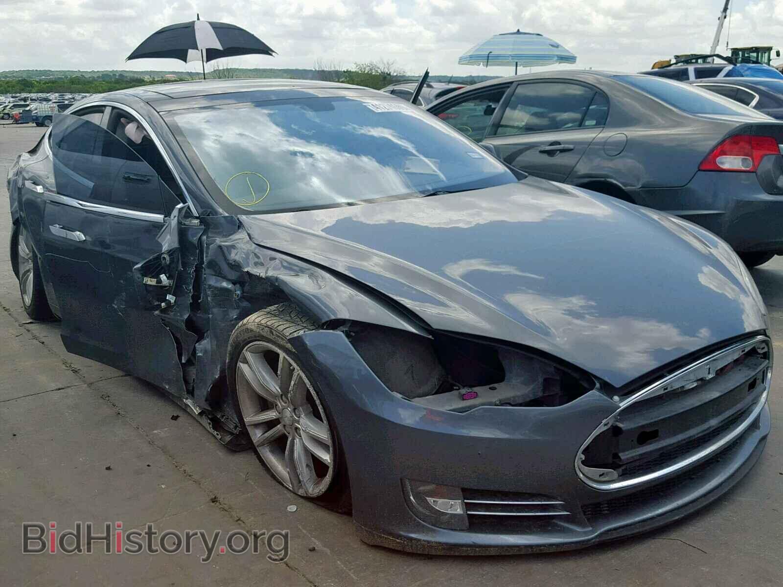 Photo 5YJSA1CN1DFP03424 - TESLA MODEL S 2013