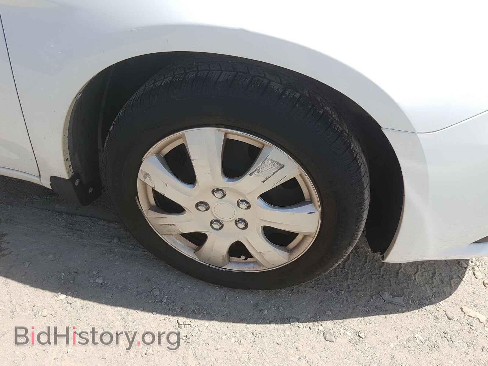 2013 CHRYSLER 200 - VIN: 1C3CCBAB1DN646659 - Photo 9