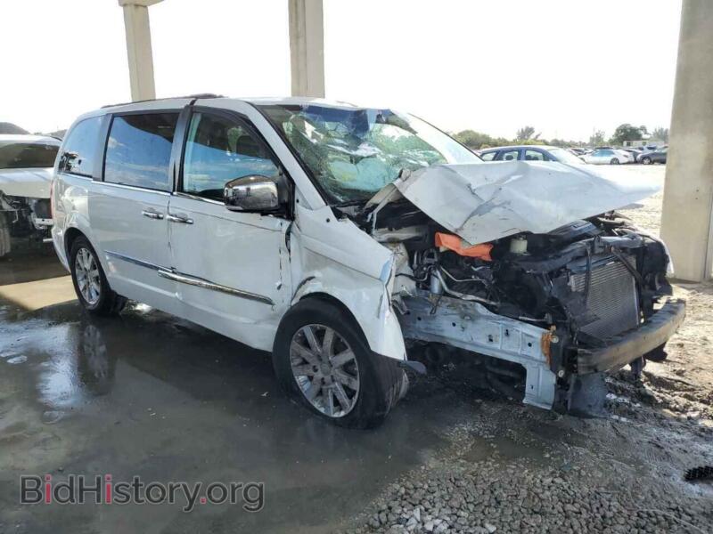 2011 Chrysler MINIVAN (VIN 2A4RR8DG8BR659319) — photo 4 of 13