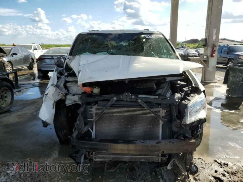 2011 Chrysler MINIVAN (VIN 2A4RR8DG8BR659319) — photo 5 of 13