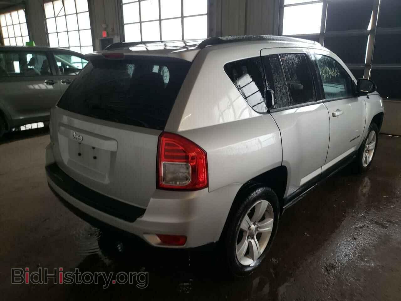 2011 JEEP COMPASS - VIN: 1J4NF1FB2BD158607 - Фото 4