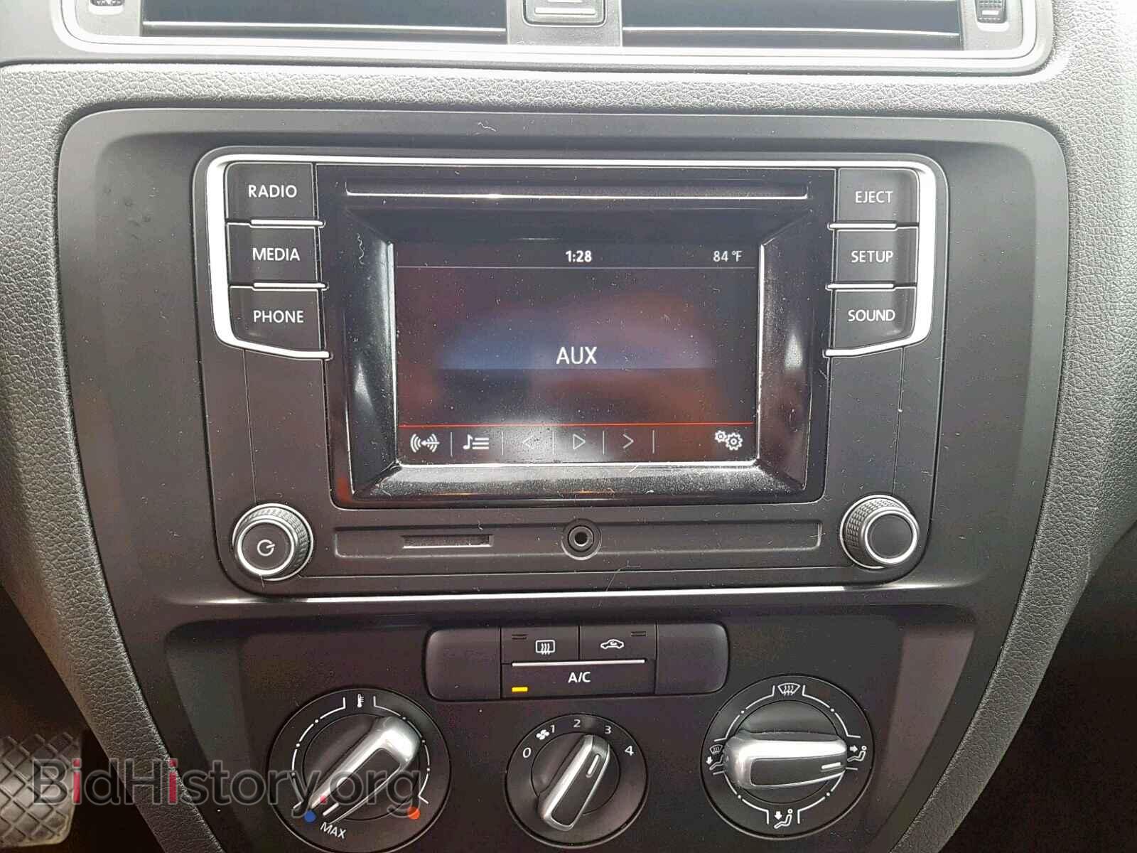 2017 VOLKSWAGEN JETTA - VIN: 3VW2B7AJ8HM260025 - Фото 9