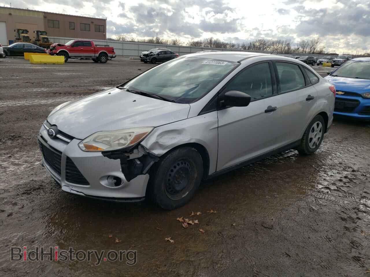 Фотография 1FADP3E23DL383404 - FORD FOCUS 2013