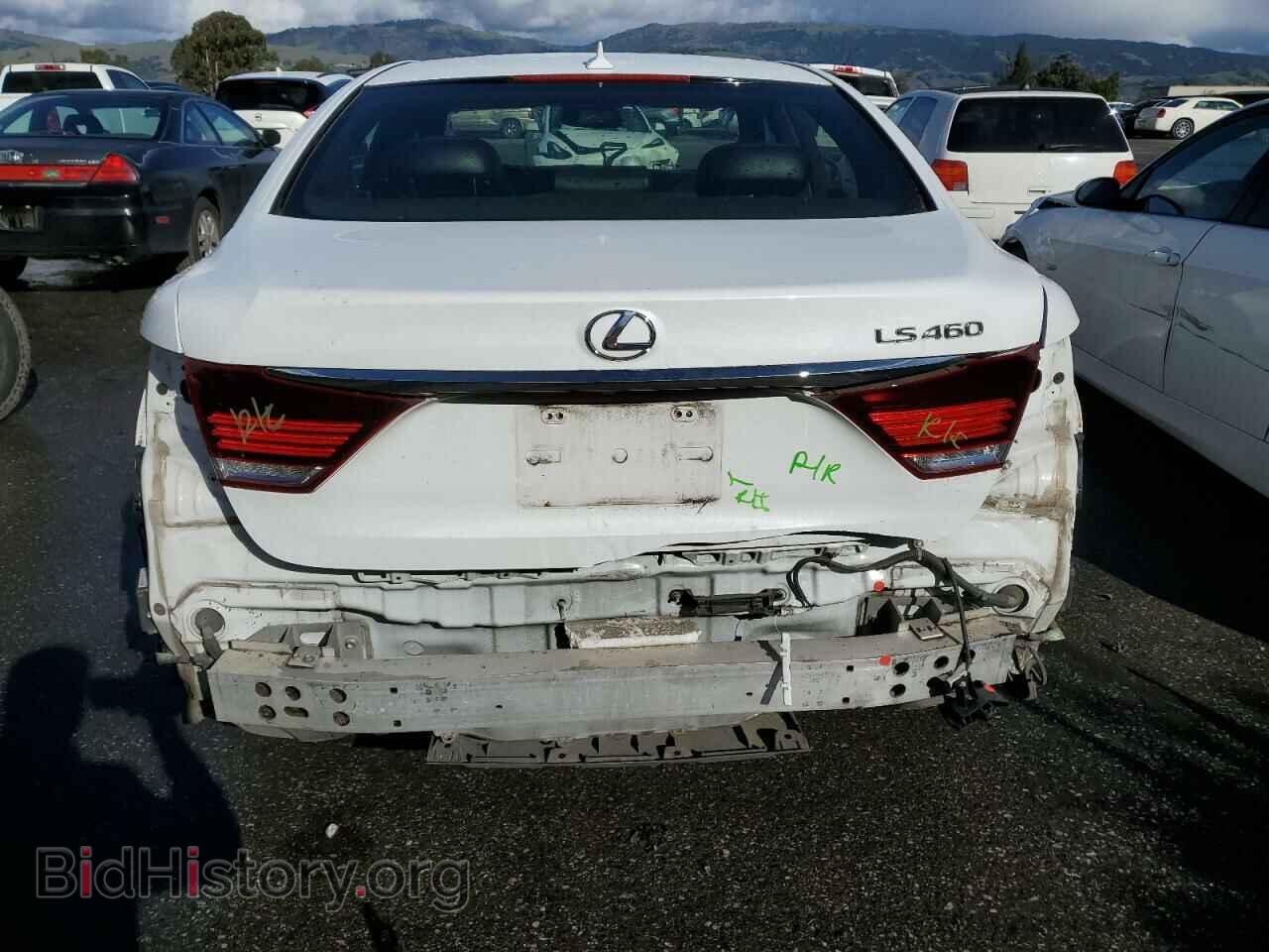 2013 LEXUS LS460 - VIN: JTHBL5EF3D5116018 - Photo 6