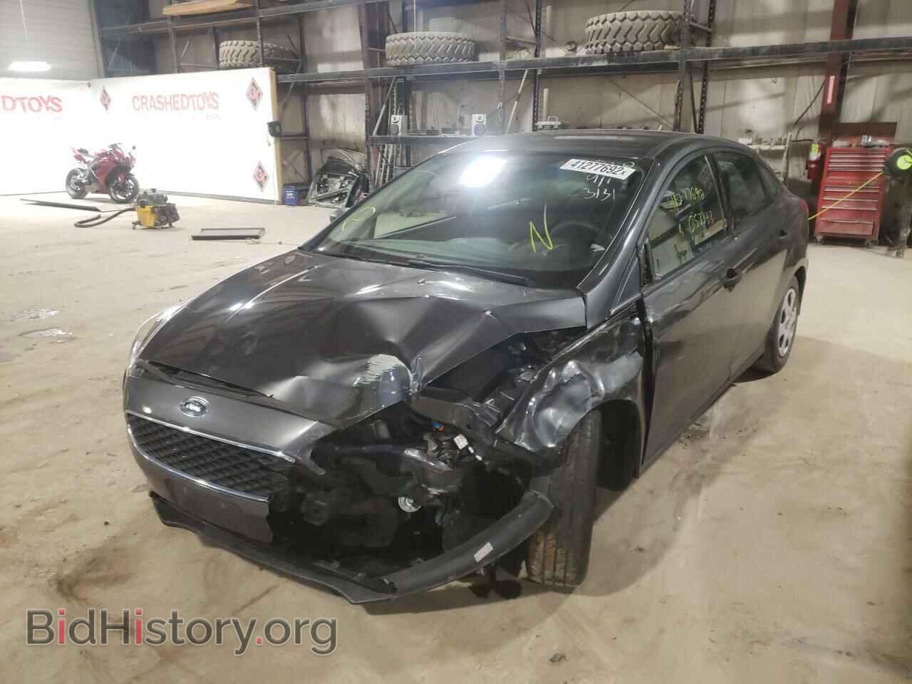 2016 FORD FOCUS - VIN: 1FADP3E22GL403131 - Фото 2