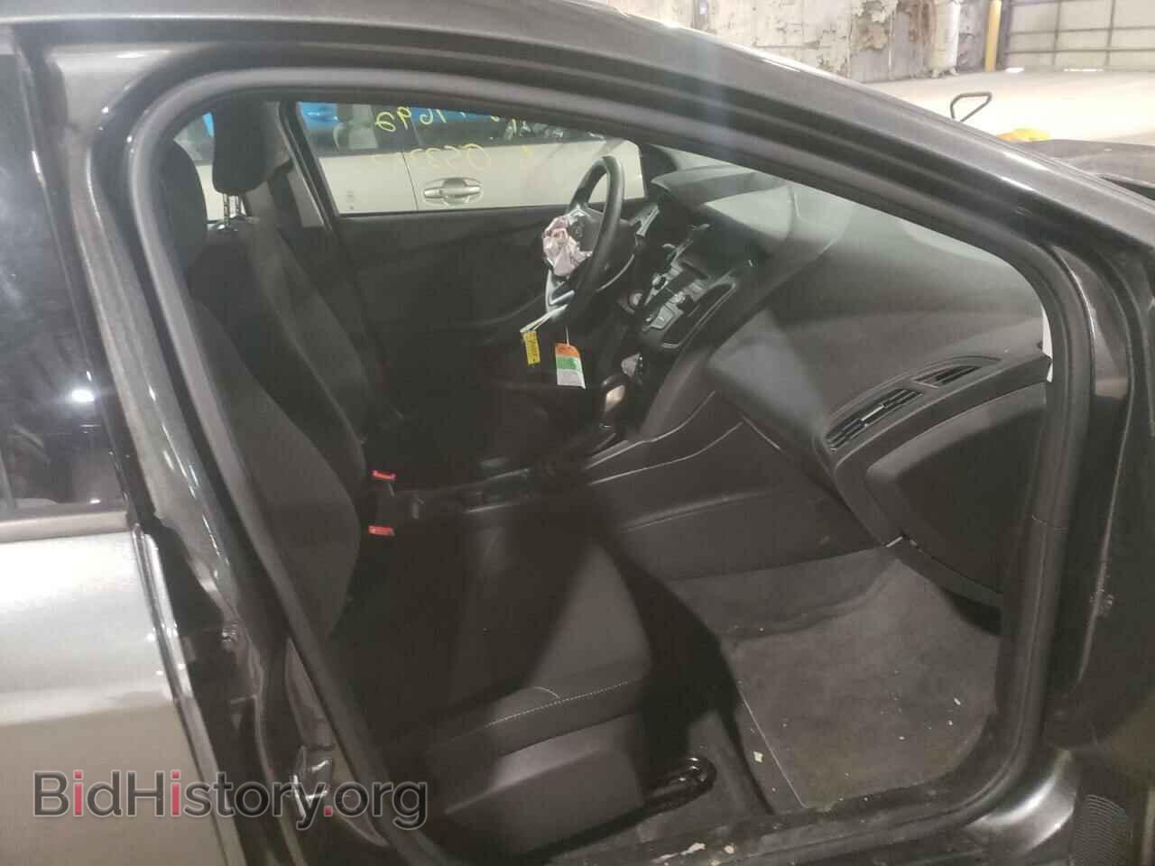 2016 FORD FOCUS - VIN: 1FADP3E22GL403131 - Фото 5