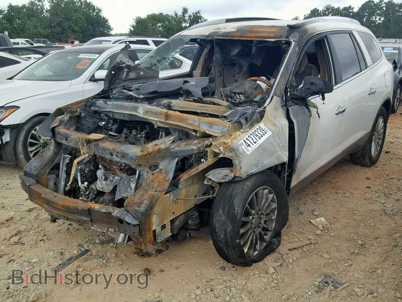 2012 BUICK ENCLAVE - VIN: 5GAKRBED4CJ229285 - Фото 2
