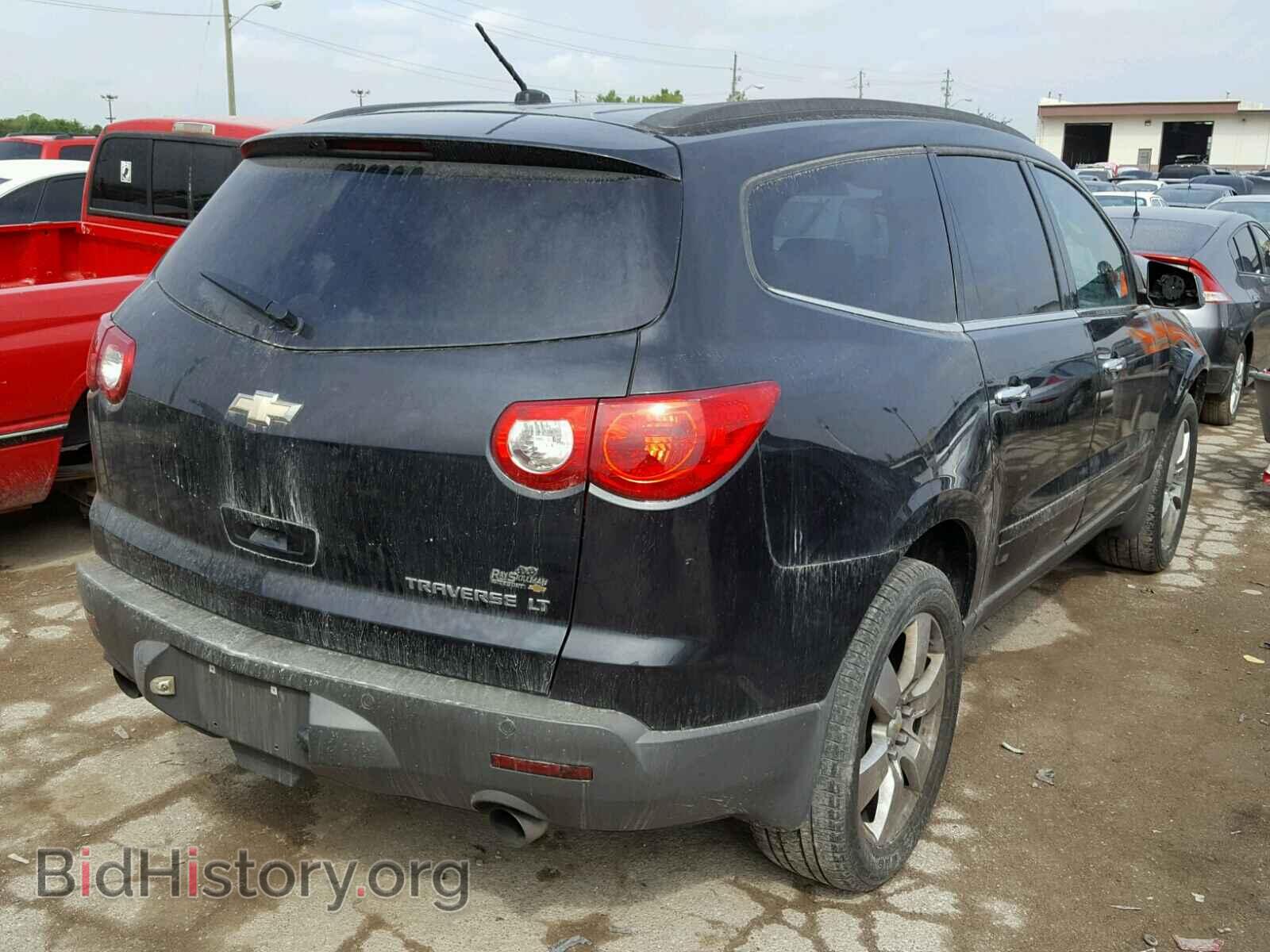 2010 CHEVROLET TRAVERSE - VIN: 1GNLRFED9AJ266072 - Фото 4