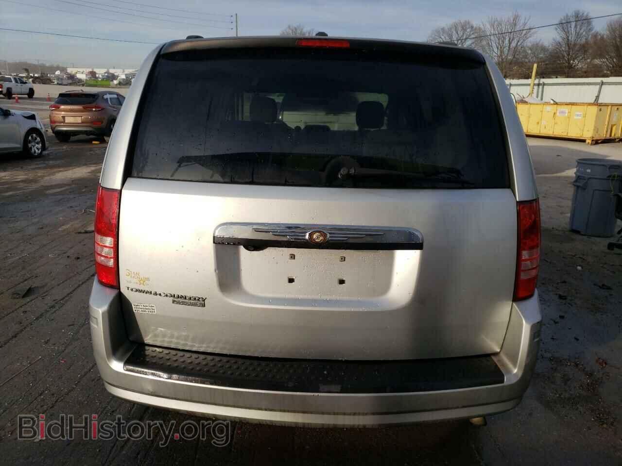 2008 CHRYSLER MINIVAN - VIN: 2A8HR54P98R611197 - Фото 6