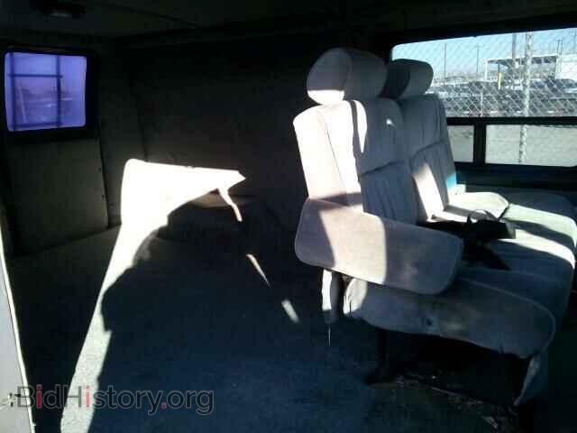 1994 Dodge RAM VAN (VIN 2B7HB21Y8RK118807) — photo 6 of 10