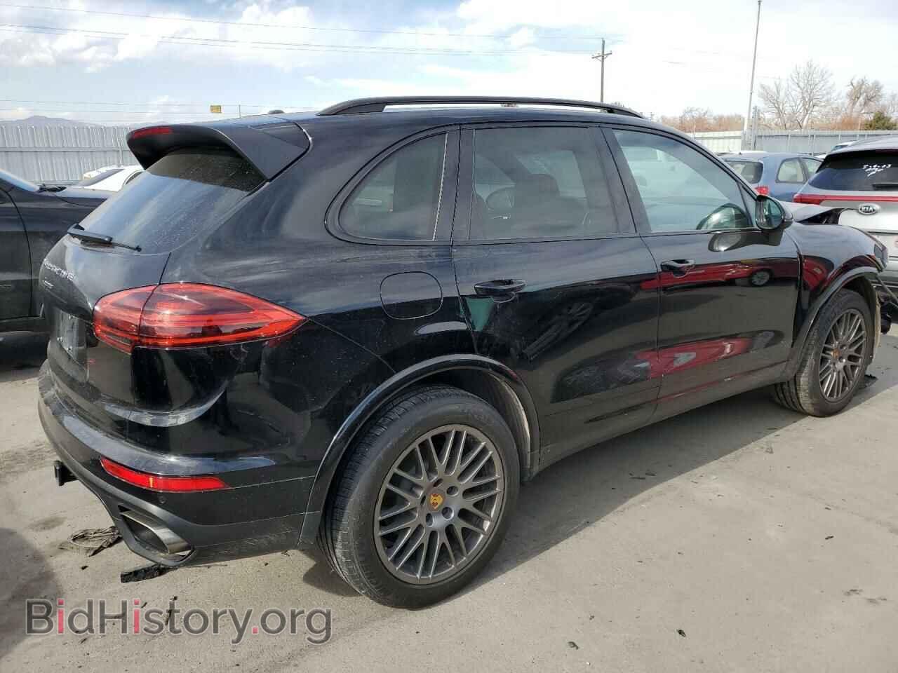 2017 PORSCHE CAYENNE - VIN: WP1AA2A21HKA83546 - Фото 3