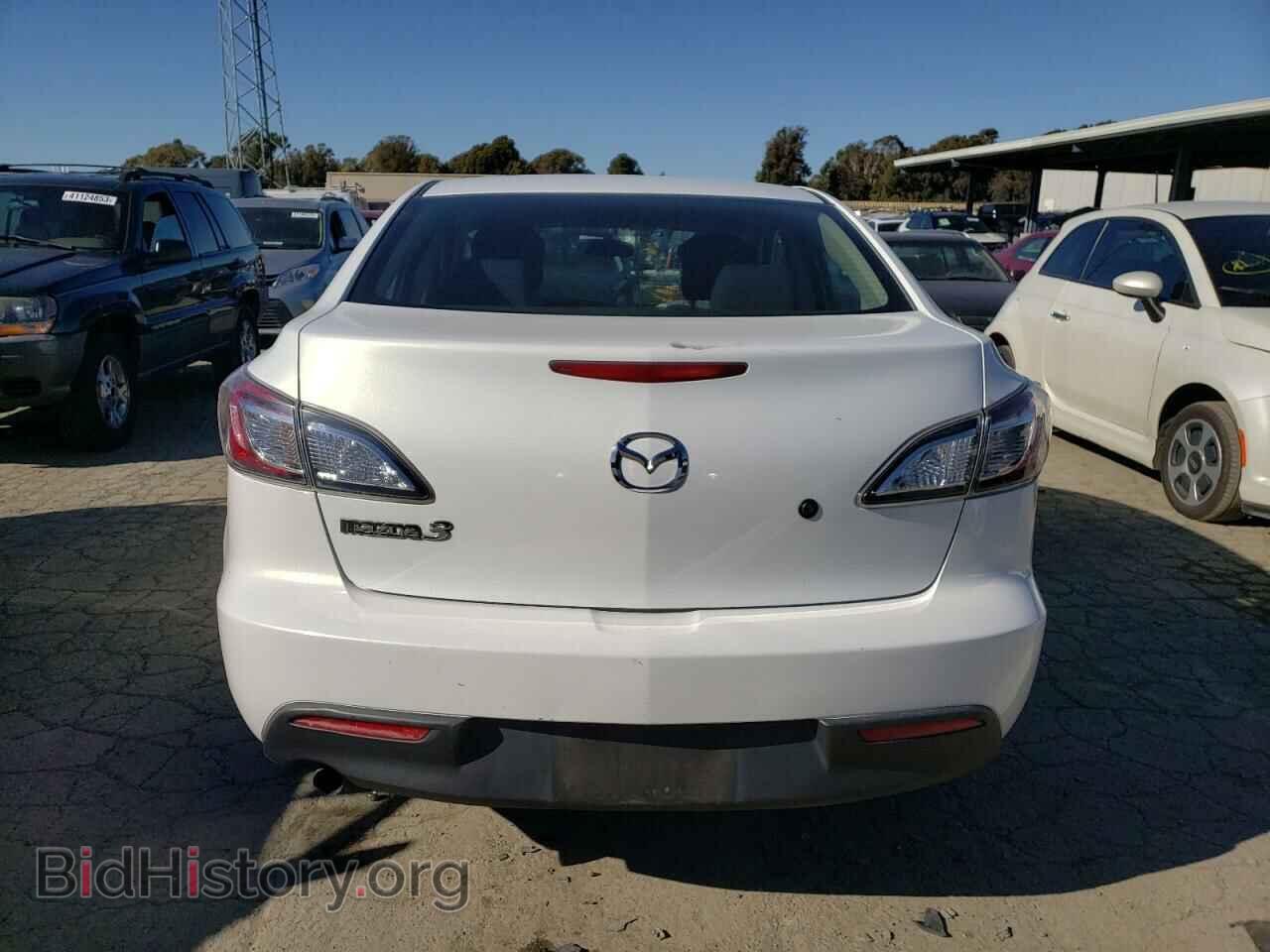 2011 MAZDA 3 - VIN: JM1BL1UG2B1481721 - Фото 6