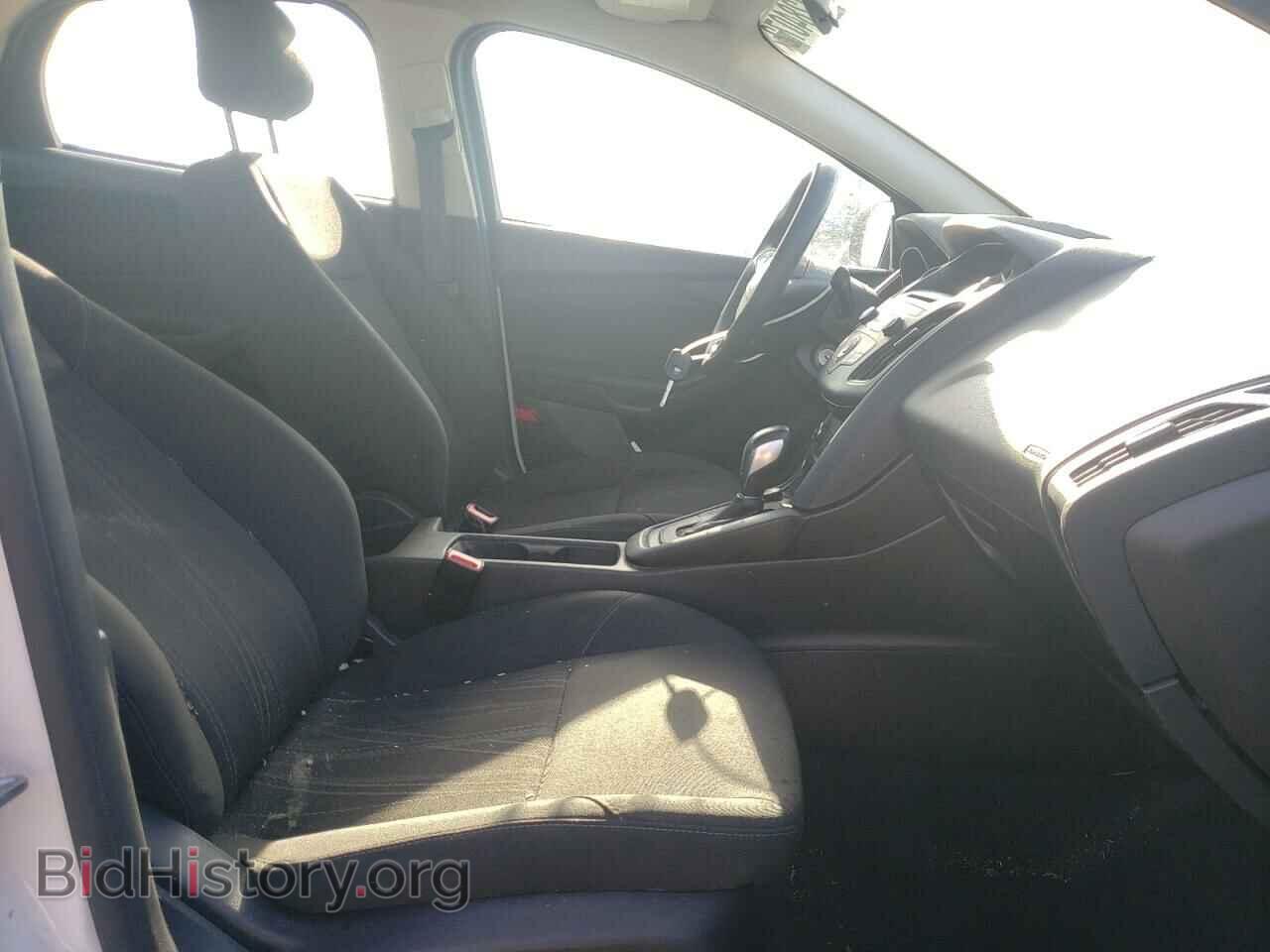 2017 FORD FOCUS - VIN: 1FADP3E24HL297864 - Фото 5