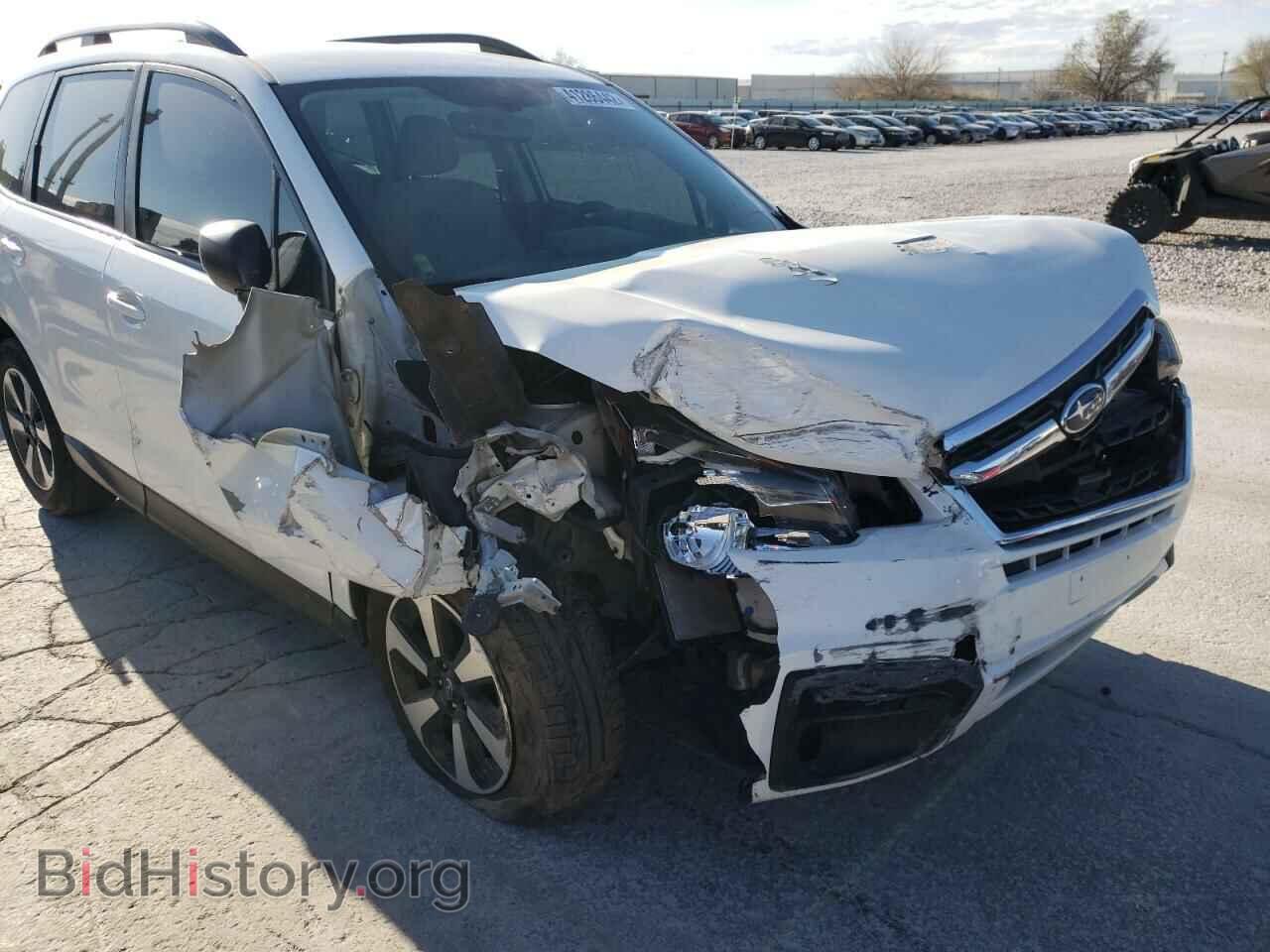 2017 SUBARU FORESTER - VIN: JF2SJABC7HH474576 - Фото 9