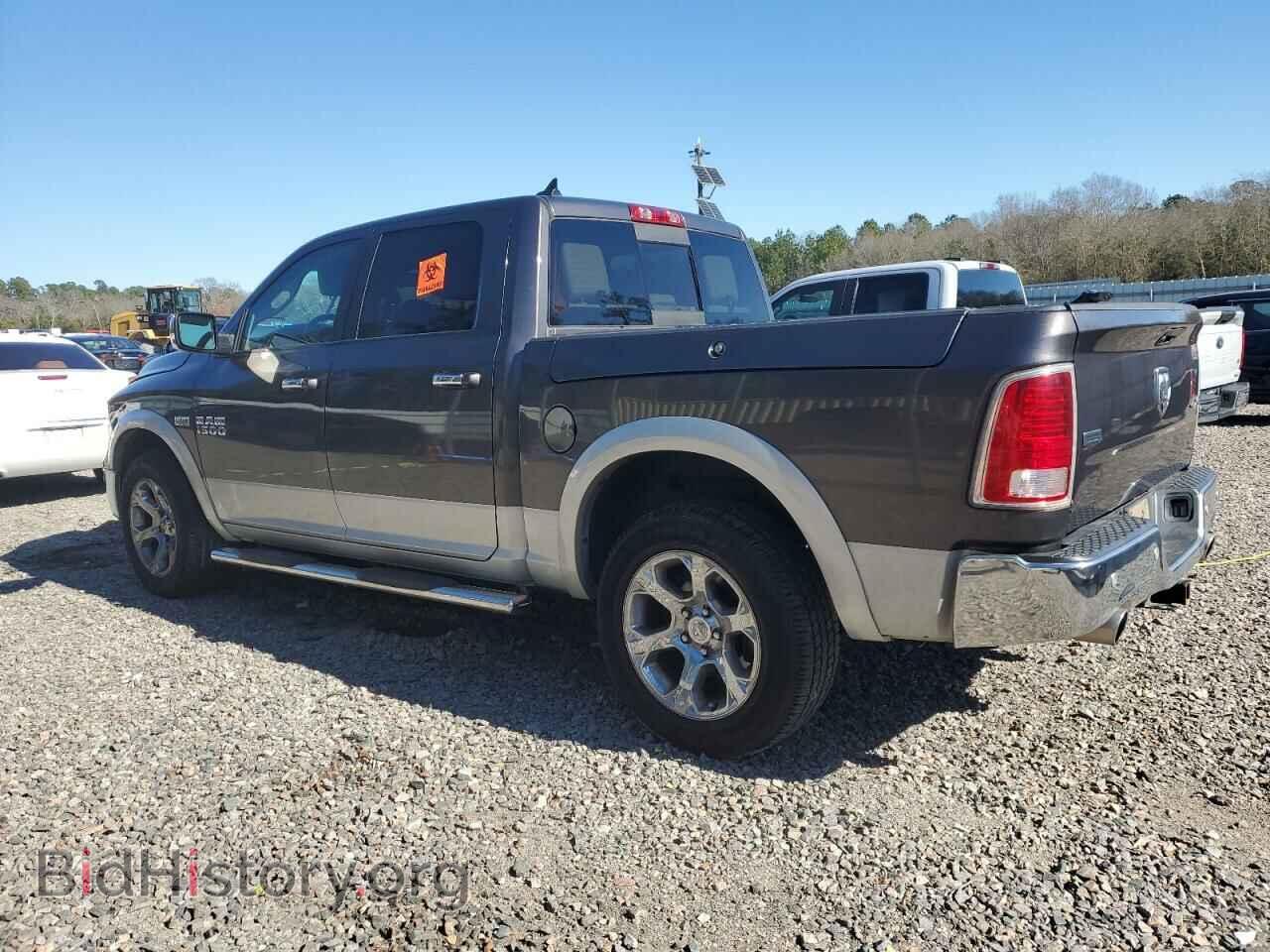 2017 RAM 1500 - VIN: 1C6RR7NT2HS772693 - Photo 2