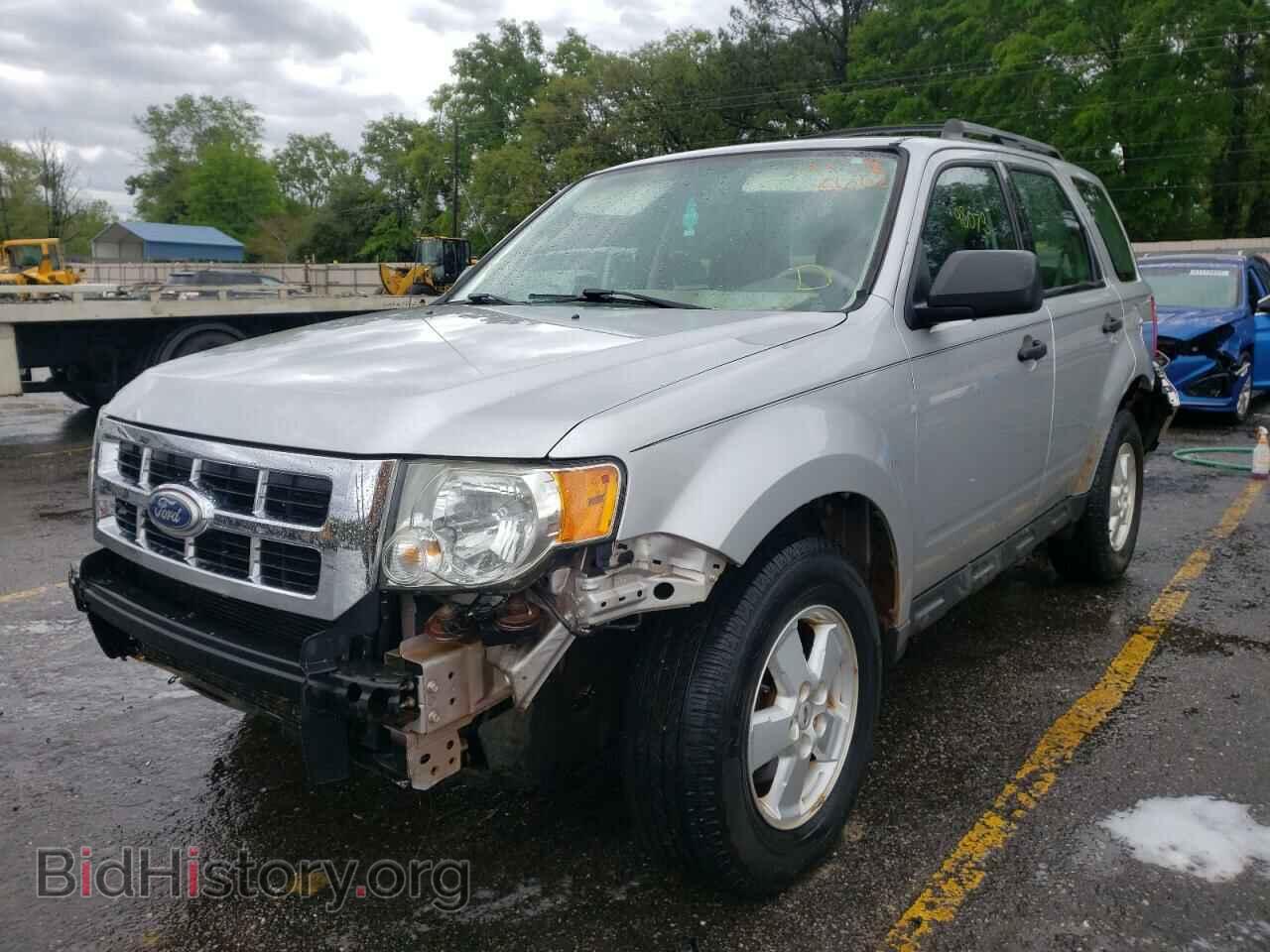 2010 FORD ESCAPE - VIN: 1FMCU0C79AKB34470 - Фото 2