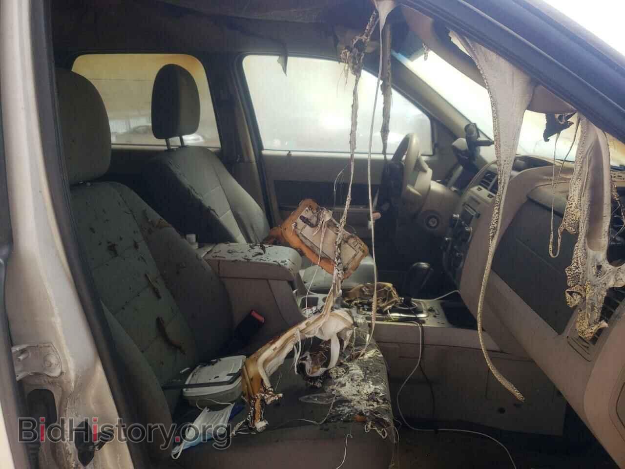 2010 FORD ESCAPE - VIN: 1FMCU0D75AKB28700 - Фото 5