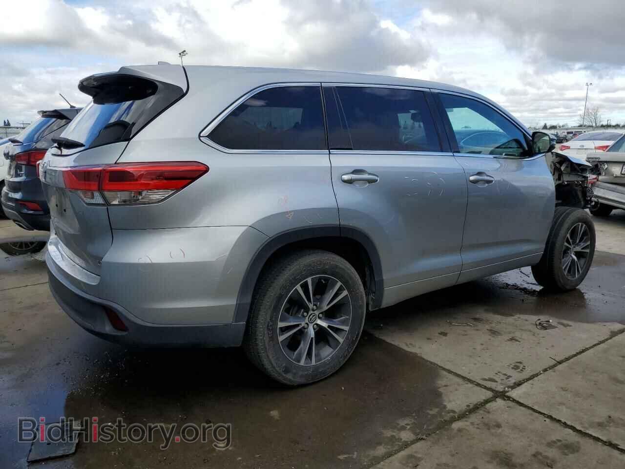 2018 TOYOTA HIGHLANDER - VIN: 5TDZZRFH2JS284017 - Фото 3