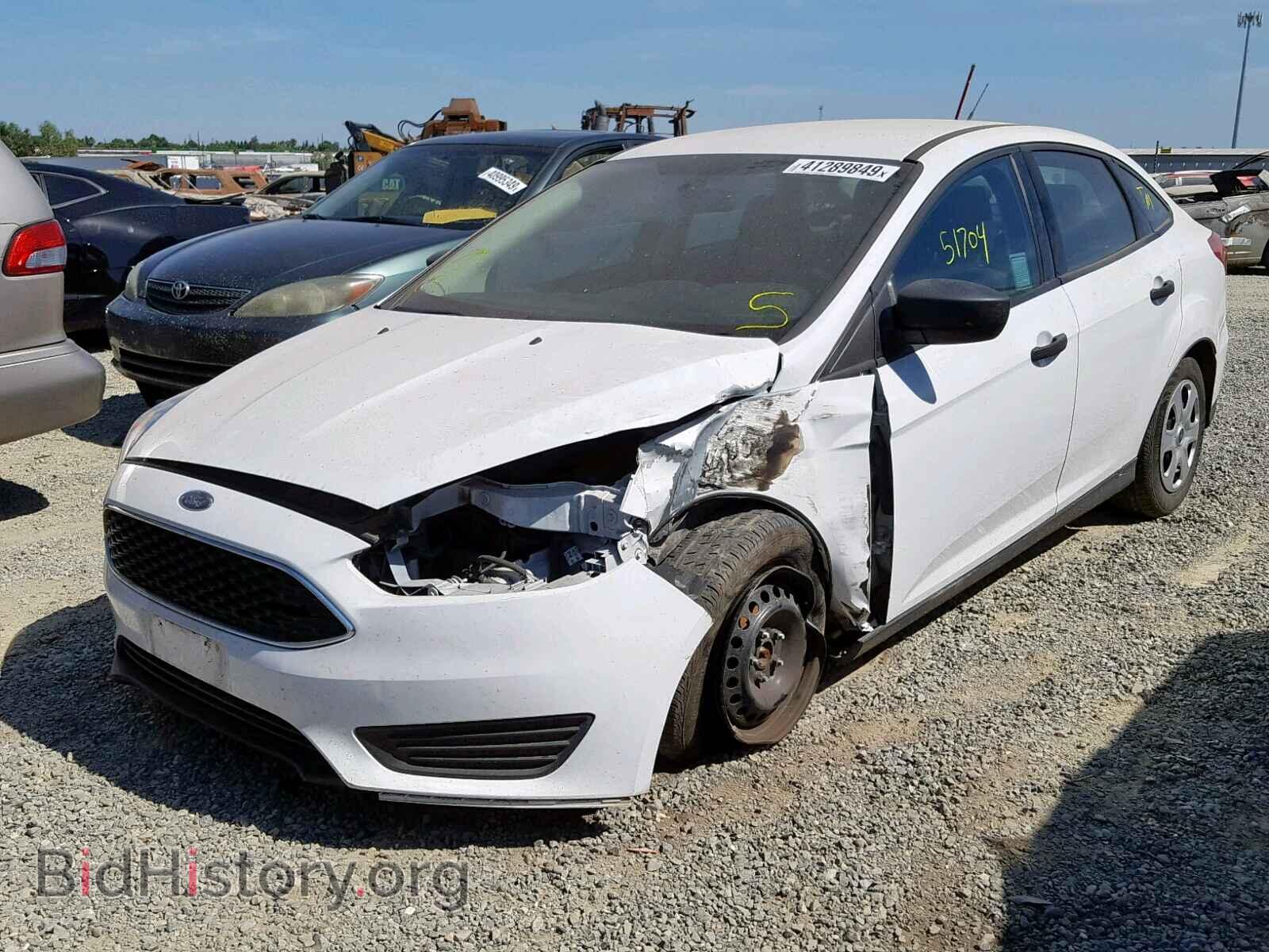 2016 FORD FOCUS - VIN: 1FADP3E26GL363457 - Фото 2