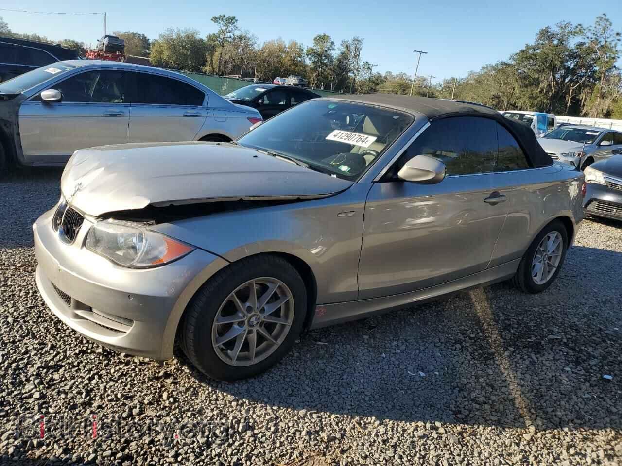 Photo WBAUL7C56BVM80797 - BMW 1 SERIES 2011