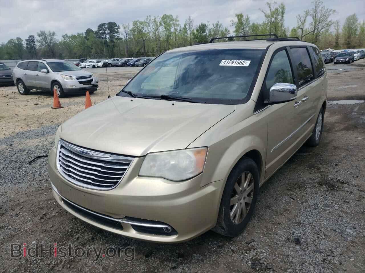 2011 CHRYSLER MINIVAN - VIN: 2A4RR8DG9BR682513 - Photo 2