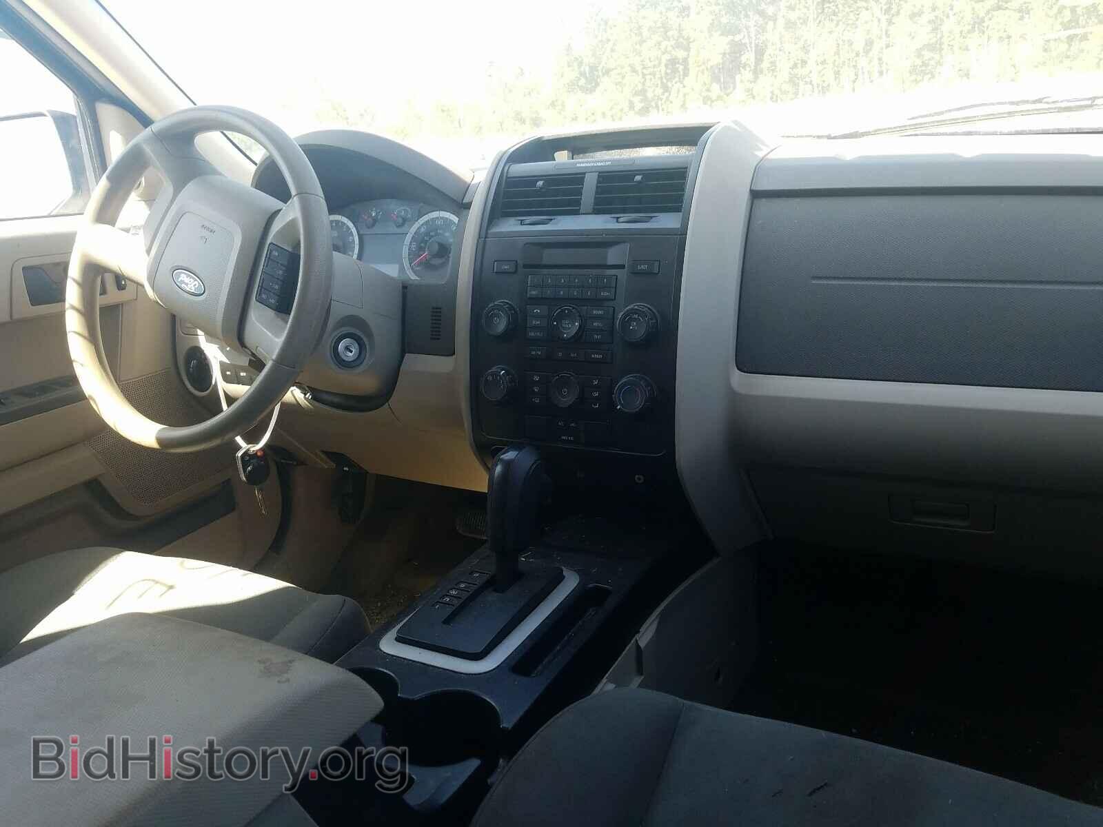2011 FORD ESCAPE - VIN: 1FMCU9C79BKC69616 - Фото 9