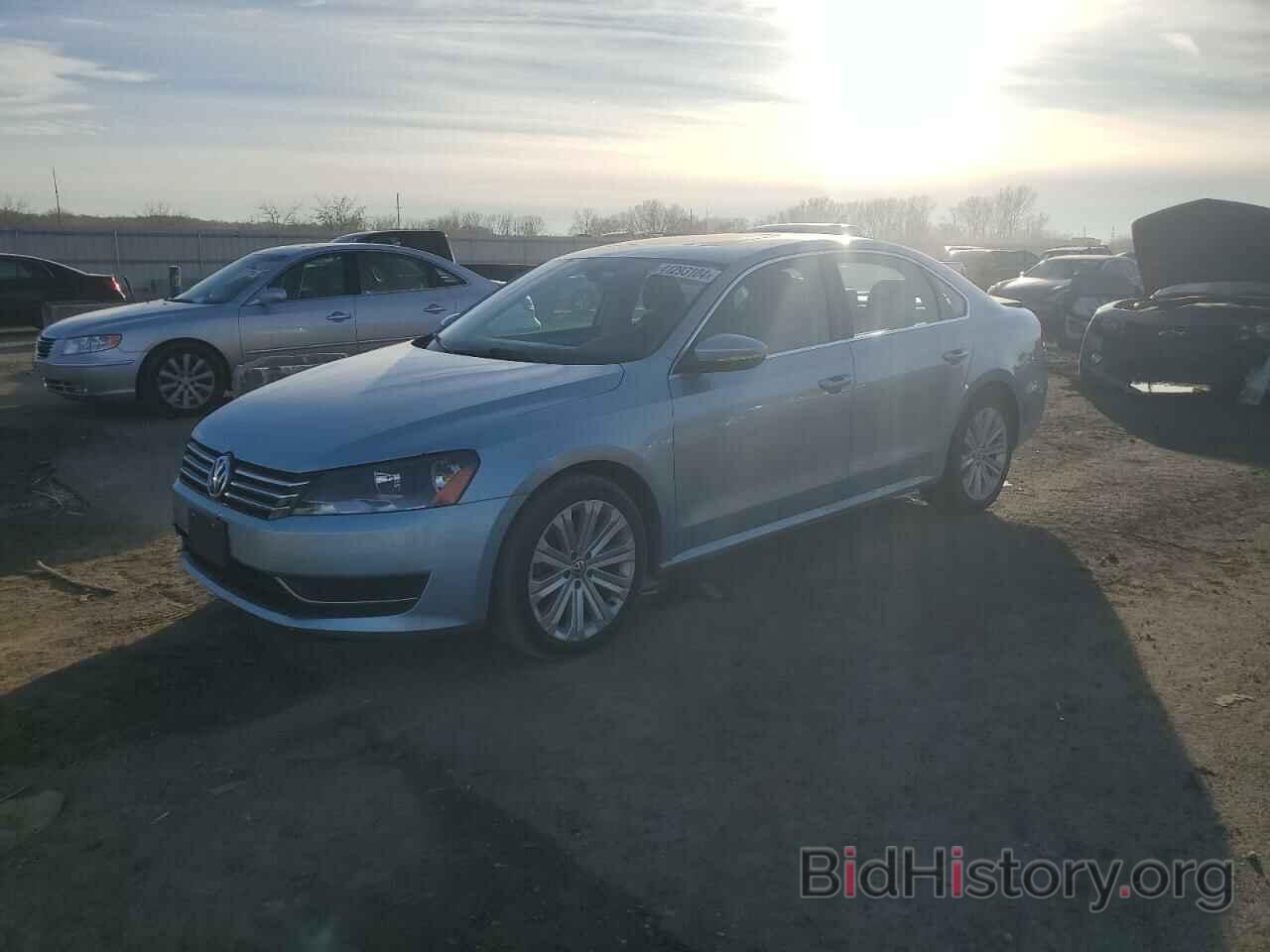 Photo 1VWBH7A3XCC103560 - VOLKSWAGEN PASSAT 2012