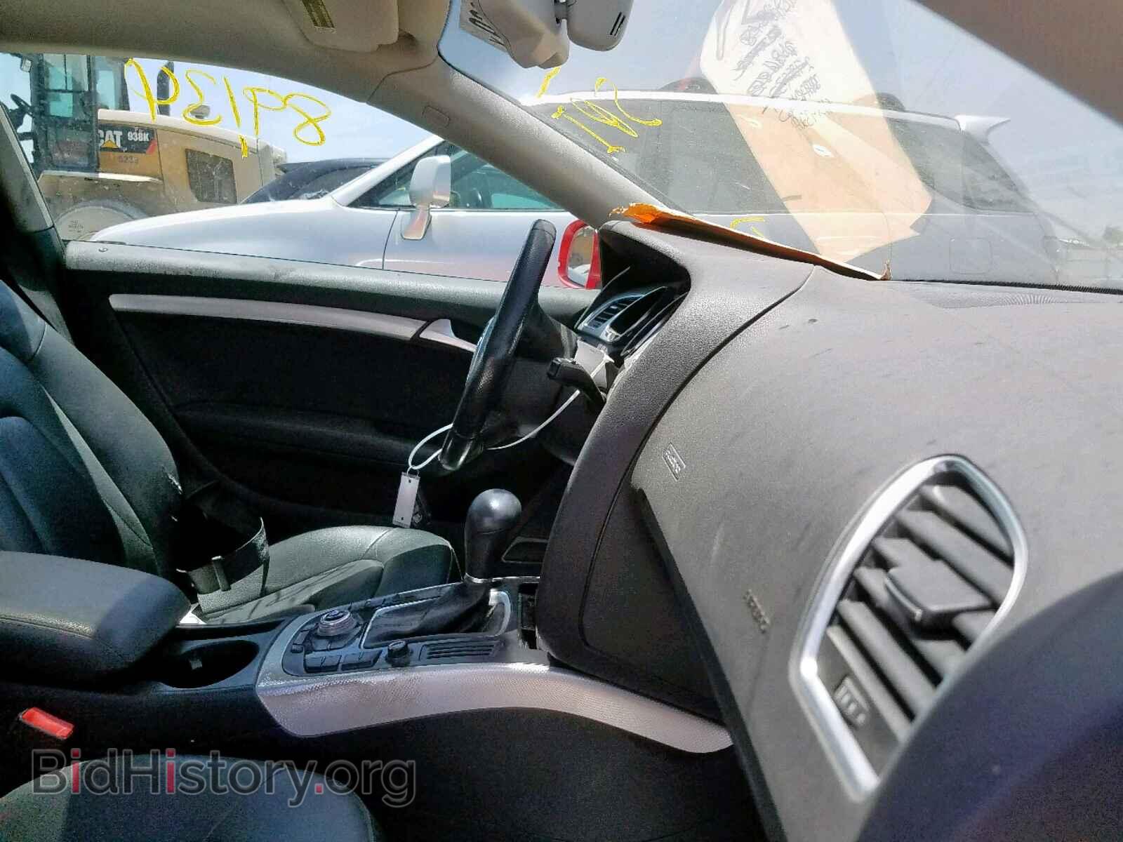 2011 AUDI A5 PREMIUM - VIN: WAULFAFR7BA057961 - Фото 5