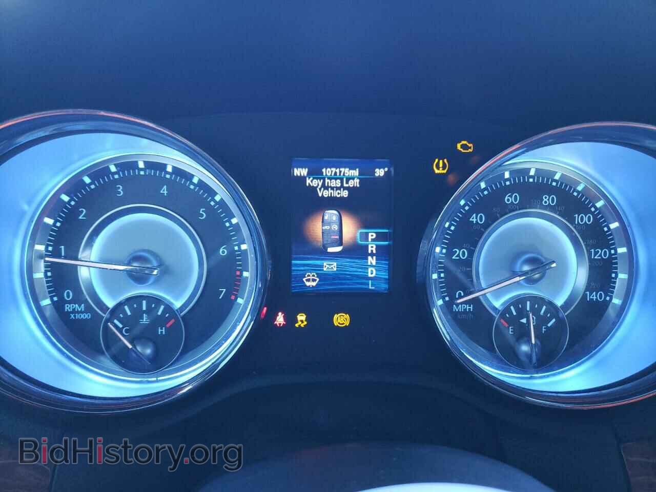 2014 CHRYSLER 300 - VIN: 2C3CCARGXEH284030 - Фото 9