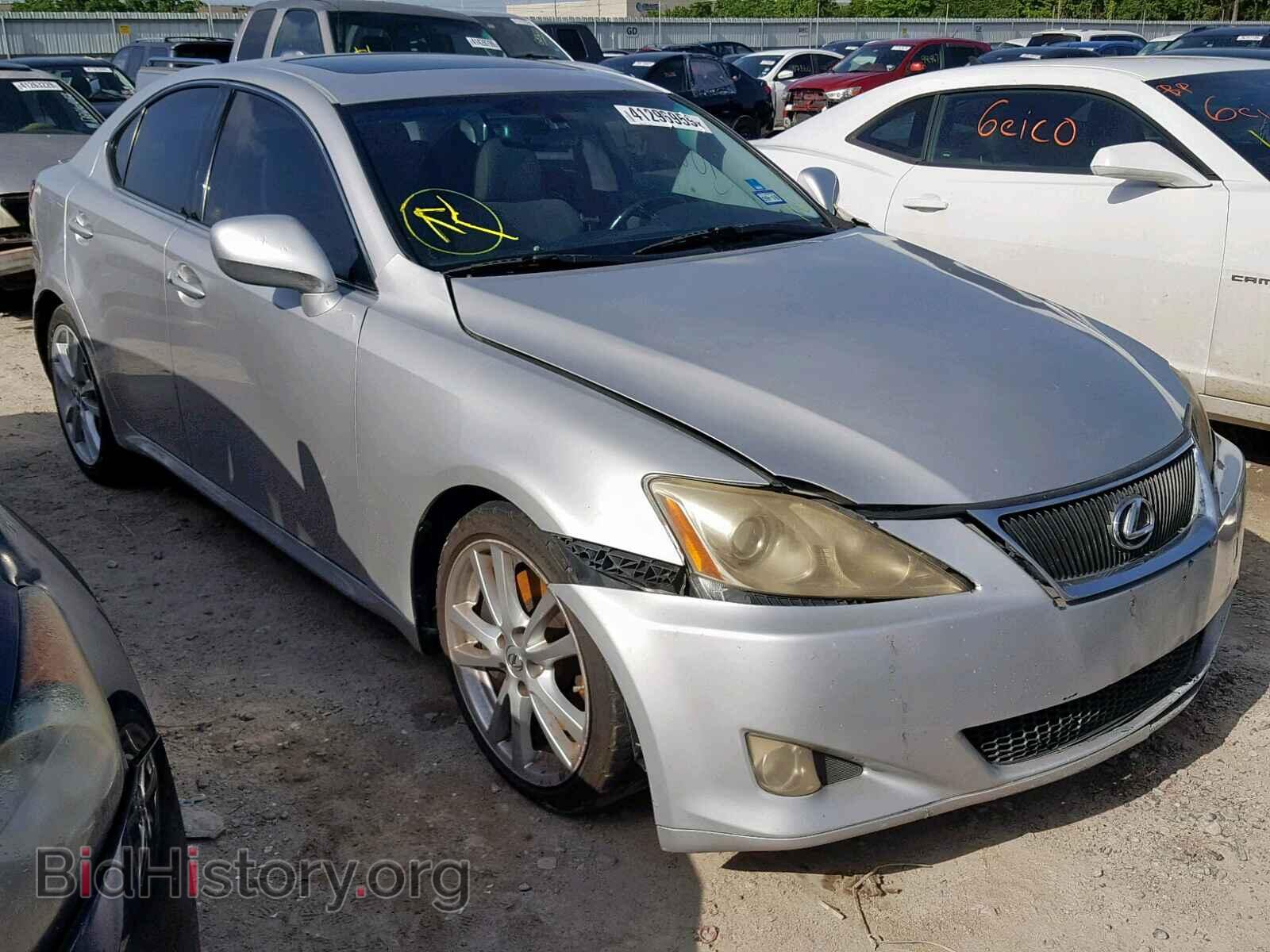 Photo JTHBE262572008610 - LEXUS IS 2007