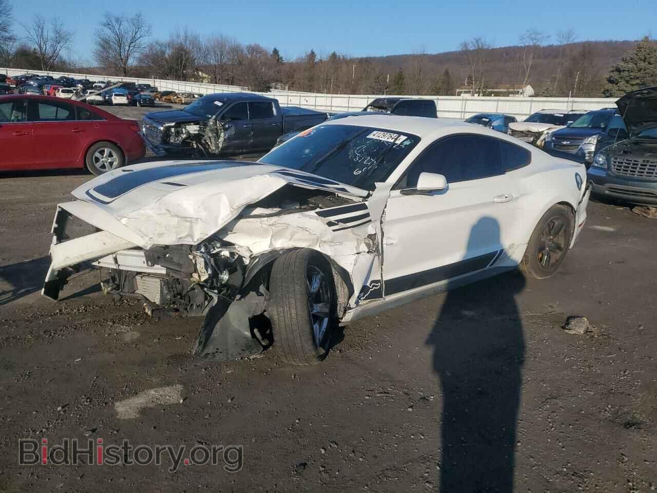 Photo 1FA6P8THXJ5128228 - FORD ALL Models 2018