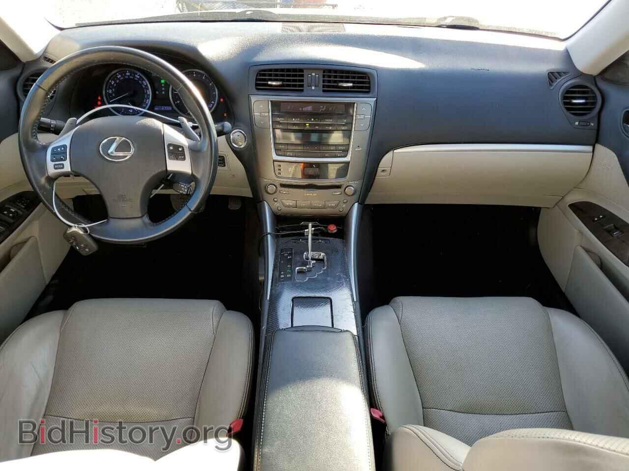 2011 LEXUS IS - VIN: JTHBF5C27B5151066 - Фото 8