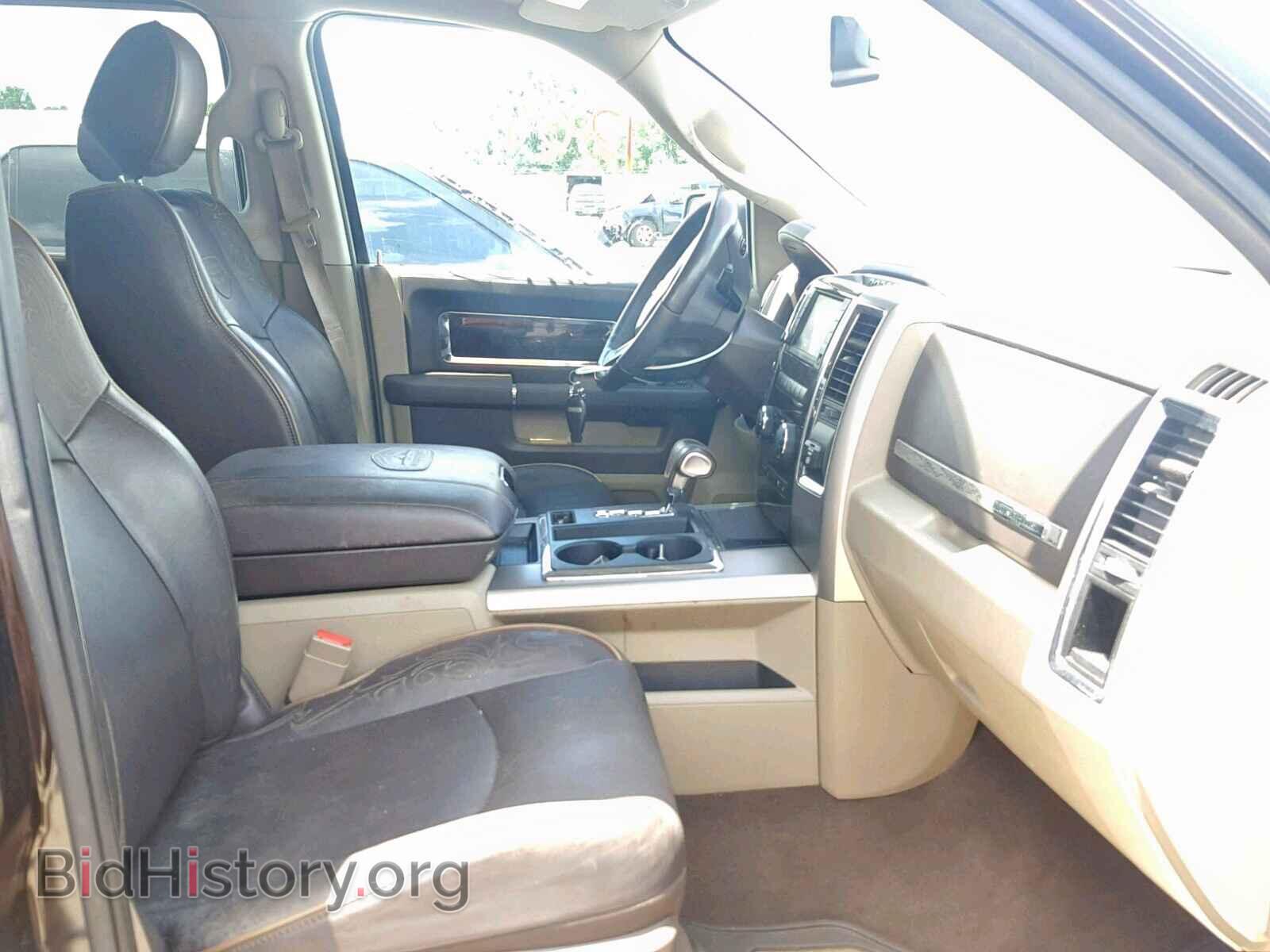2011 DODGE RAM 1500 - VIN: 1D7RB1CT8BS628236 - Фото 5