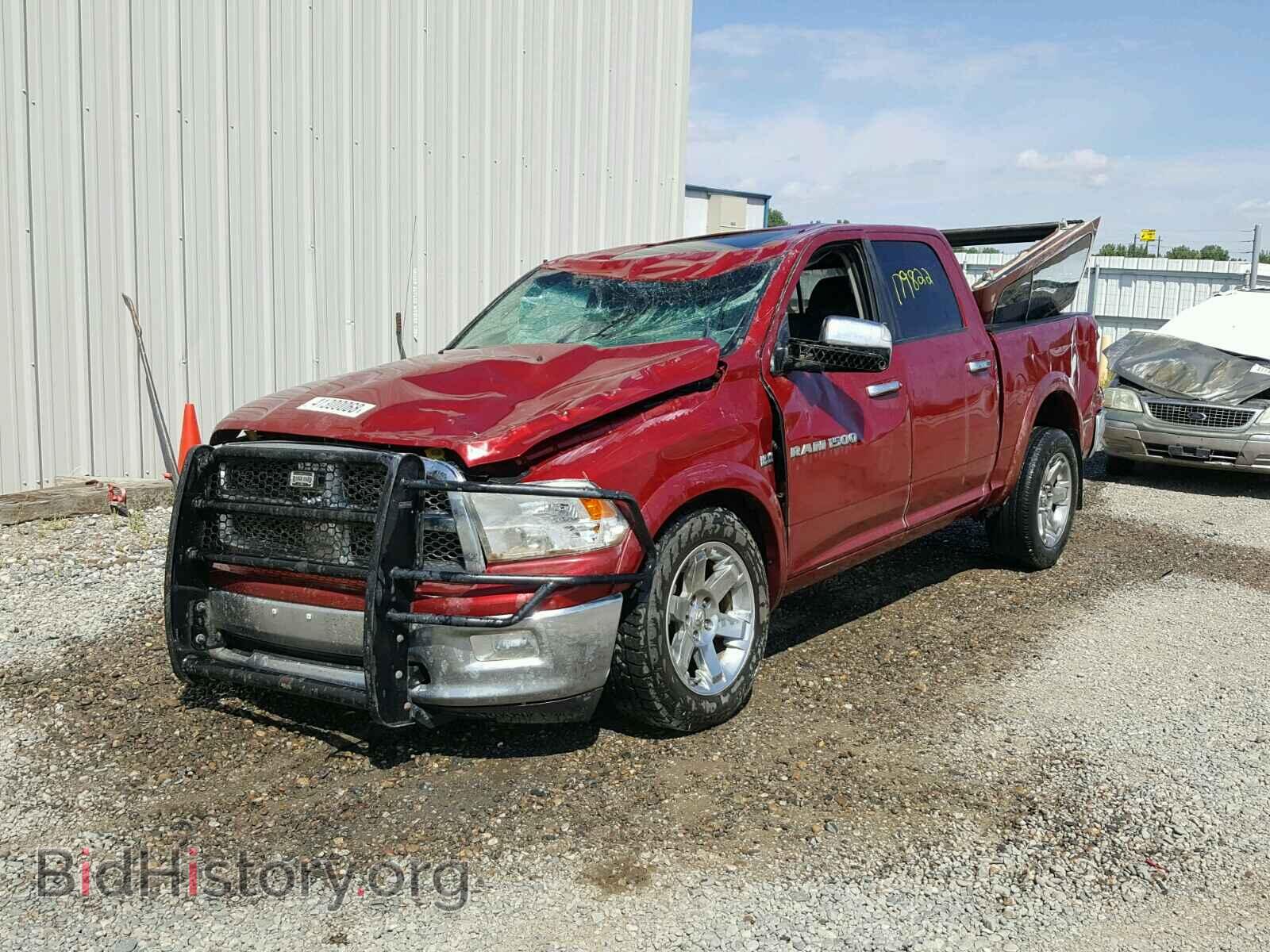 2011 DODGE RAM 1500 - VIN: 1D7RV1CT1BS633303 - Фото 2
