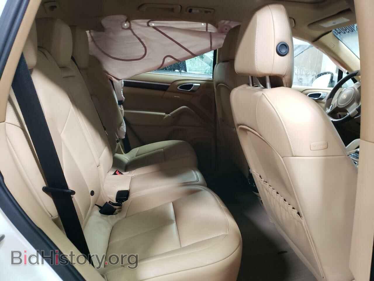 2011 PORSCHE CAYENNE - VIN: WP1AA2A24BLA10320 - Фото 10