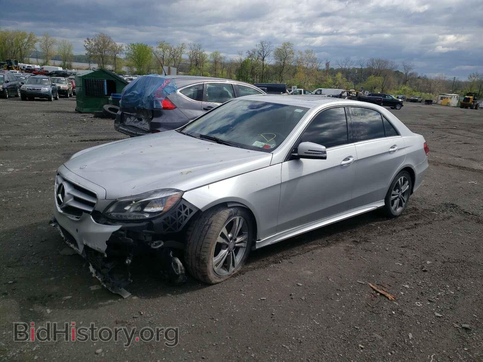 2016 MERCEDES-BENZ E-CLASS - VIN: WDDHF8JB9GB272664 - Фото 2